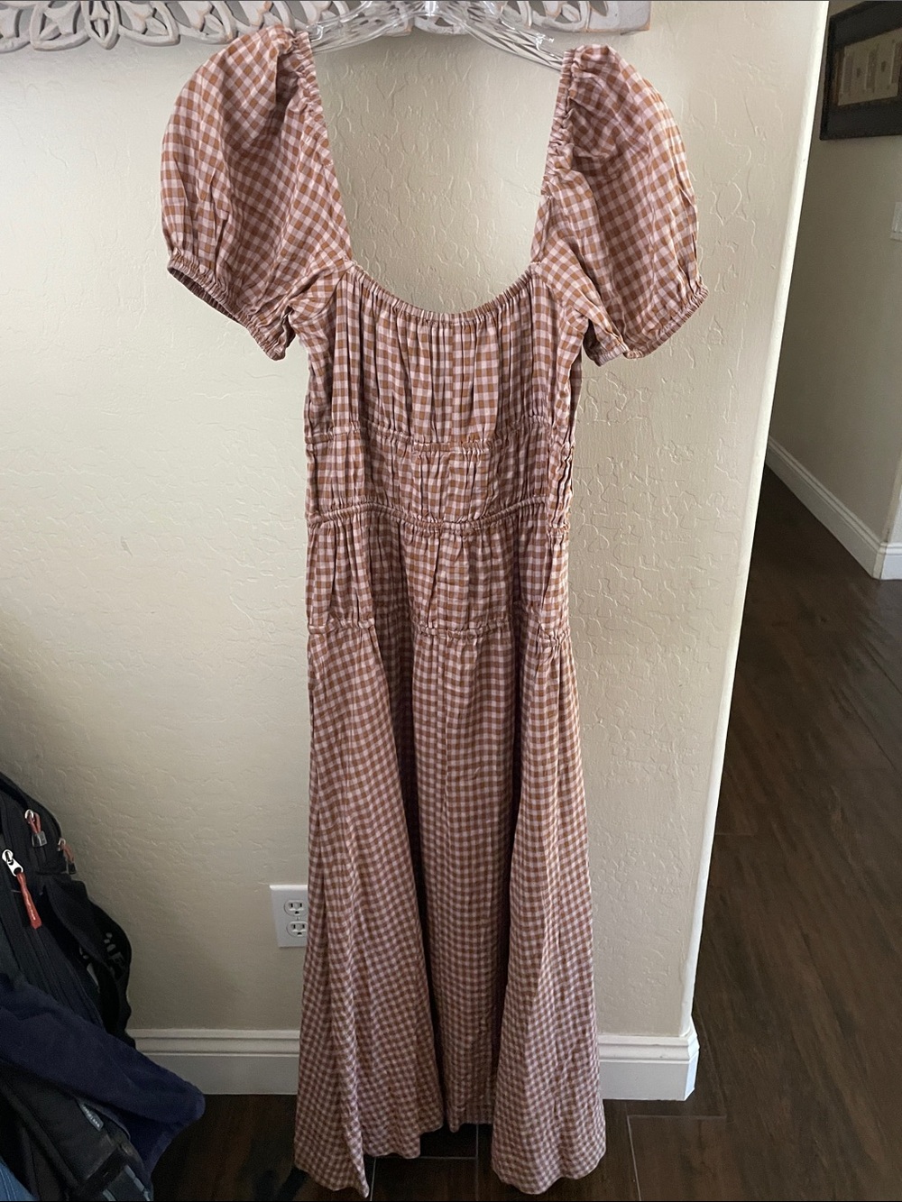 NWT REFORMATION Rhett Gingham Puff Dress - Picture 10 of 10
